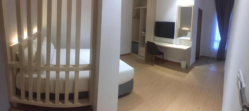 Miyabi Hotel Permas Johor Bahru Esterno foto