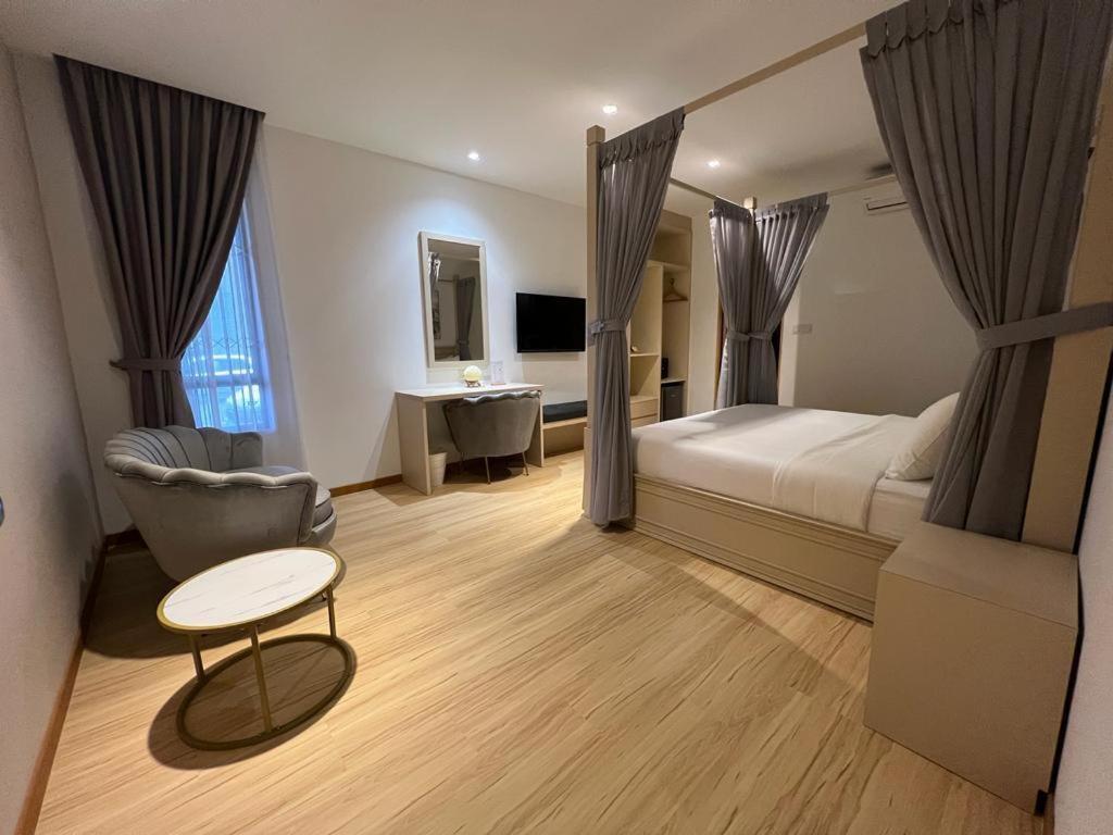 Miyabi Hotel Permas Johor Bahru Esterno foto