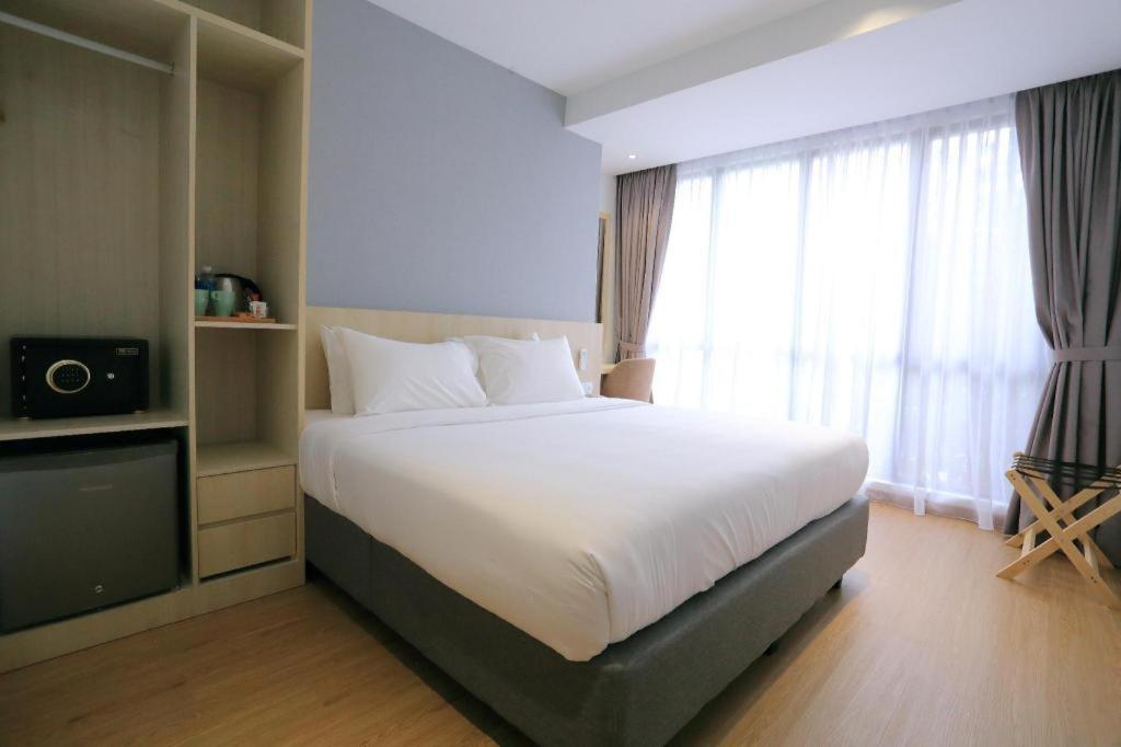 Miyabi Hotel Permas Johor Bahru Esterno foto