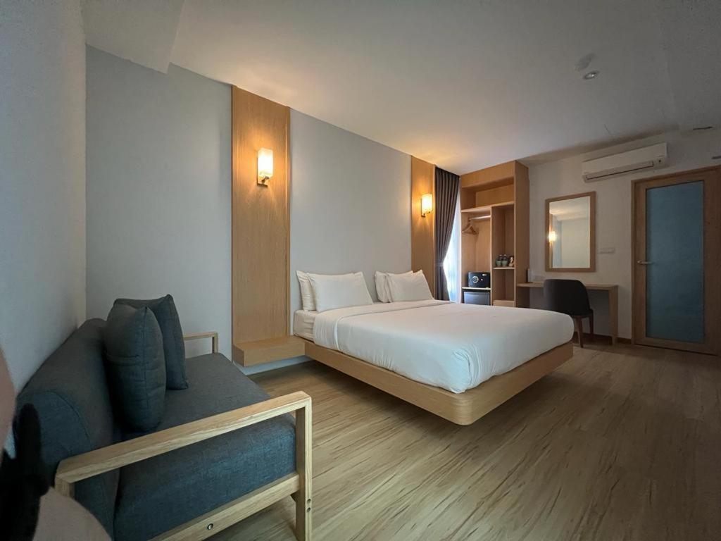 Miyabi Hotel Permas Johor Bahru Esterno foto
