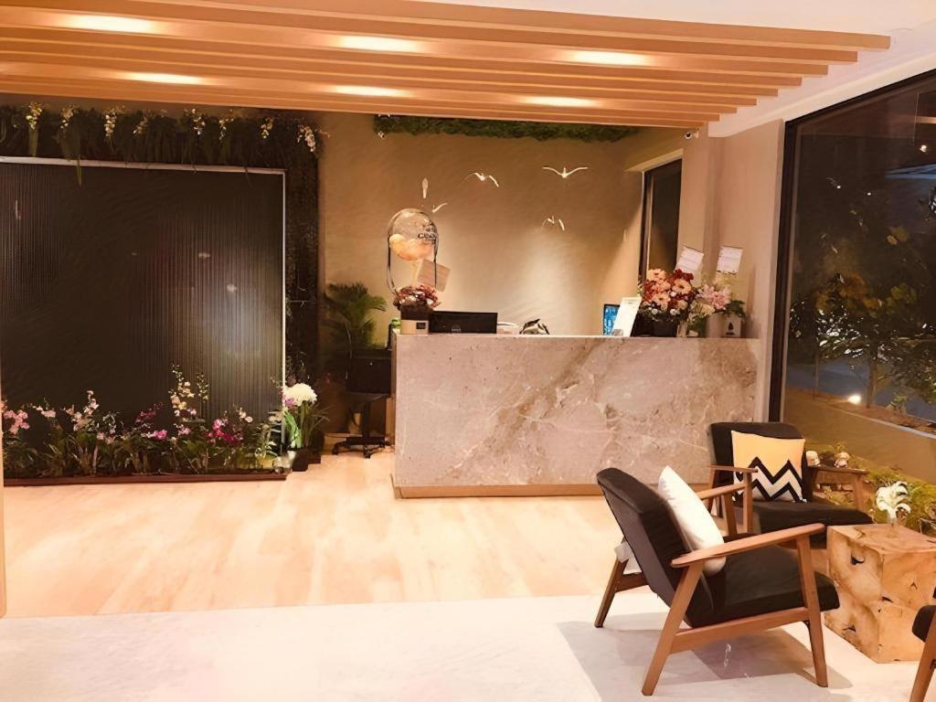 Miyabi Hotel Permas Johor Bahru Esterno foto