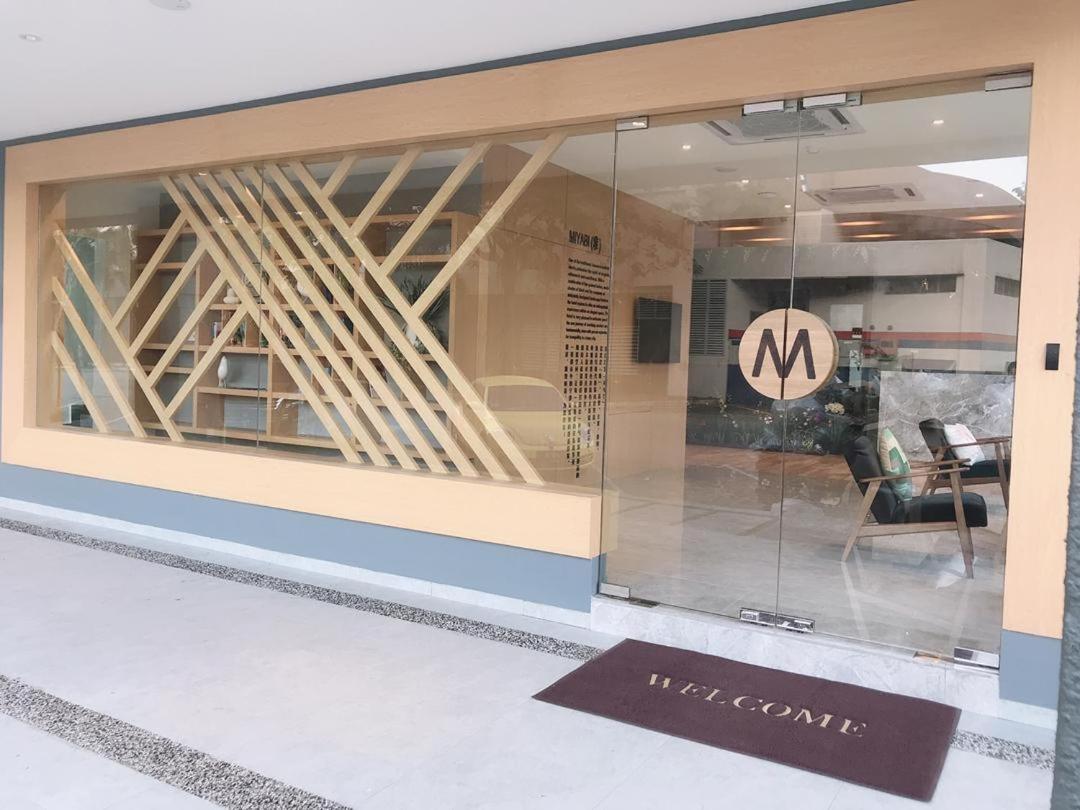 Miyabi Hotel Permas Johor Bahru Esterno foto