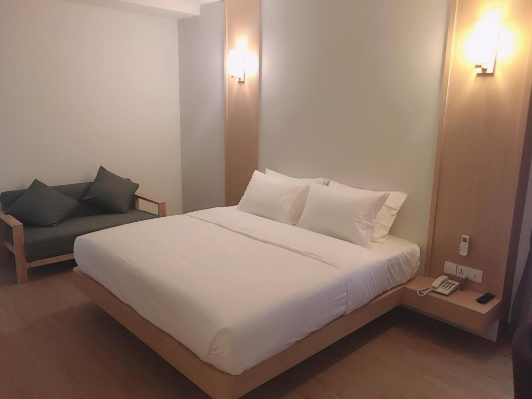 Miyabi Hotel Permas Johor Bahru Esterno foto