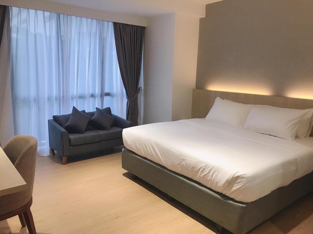 Miyabi Hotel Permas Johor Bahru Esterno foto